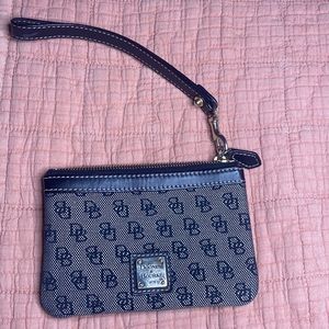 Dooney & Bourke wristlet